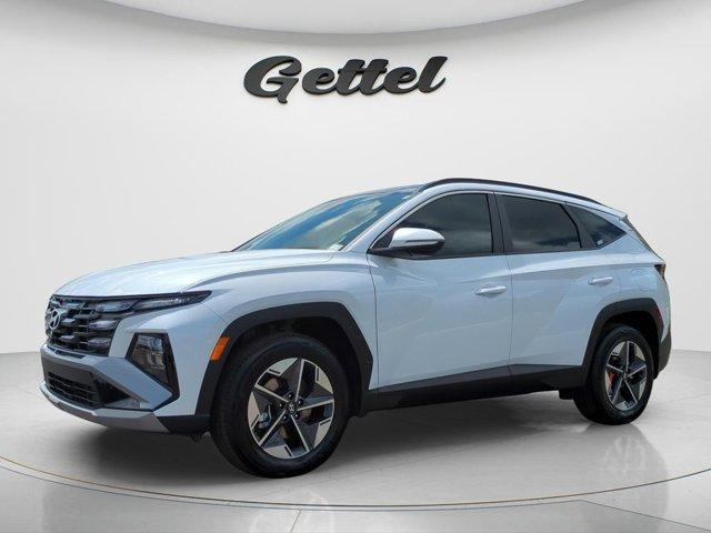 used 2025 Hyundai TUCSON Hybrid car, priced at $33,382