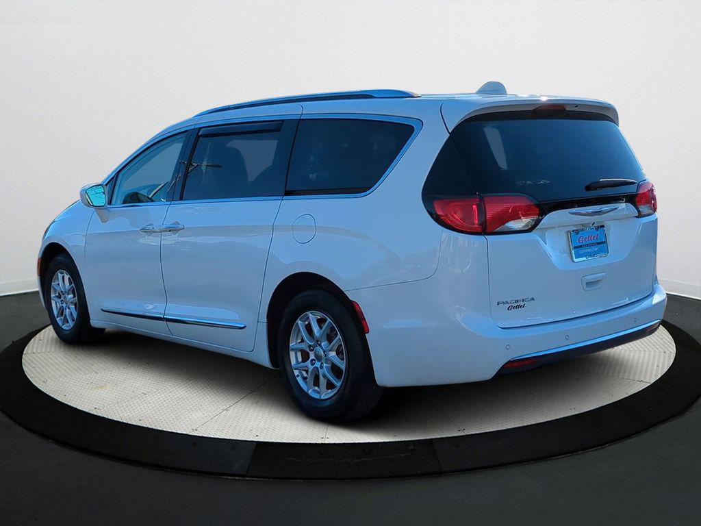 used 2020 Chrysler Pacifica car, priced at $17,725