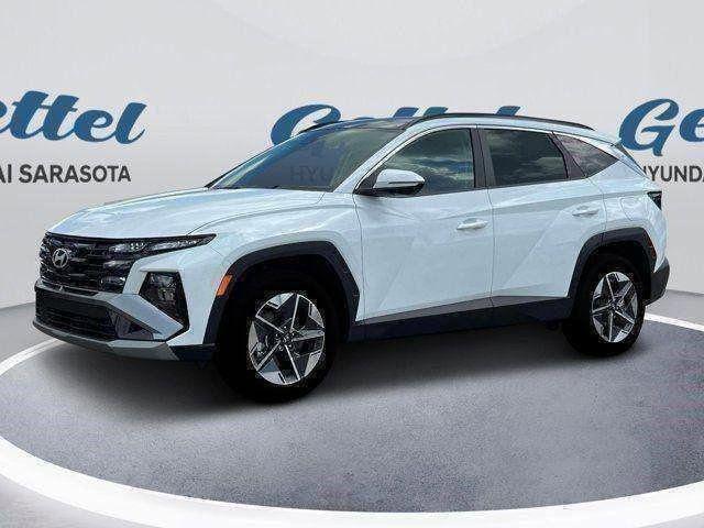 new 2025 Hyundai TUCSON Hybrid car, priced at $32,560