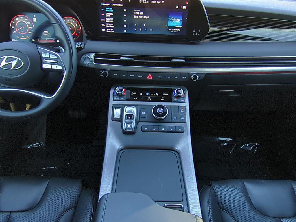 used 2025 Hyundai Palisade car, priced at $43,222