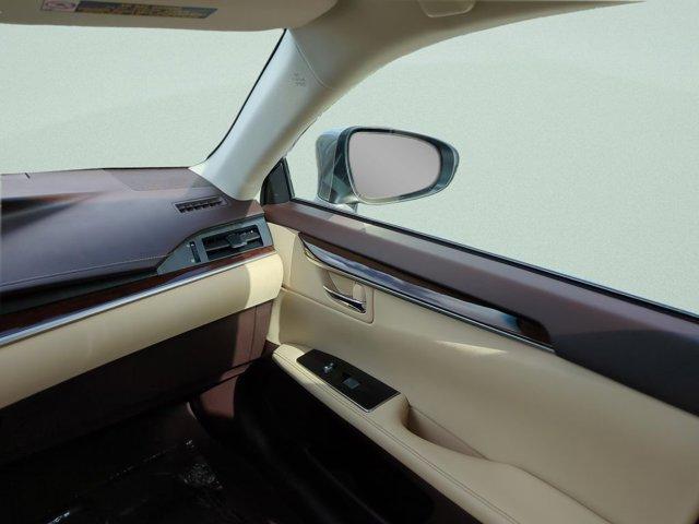 used 2018 Lexus ES 350 car, priced at $27,383