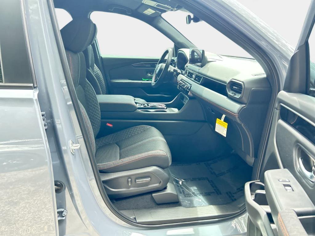 new 2026 Honda Pilot car, priced at $44,316