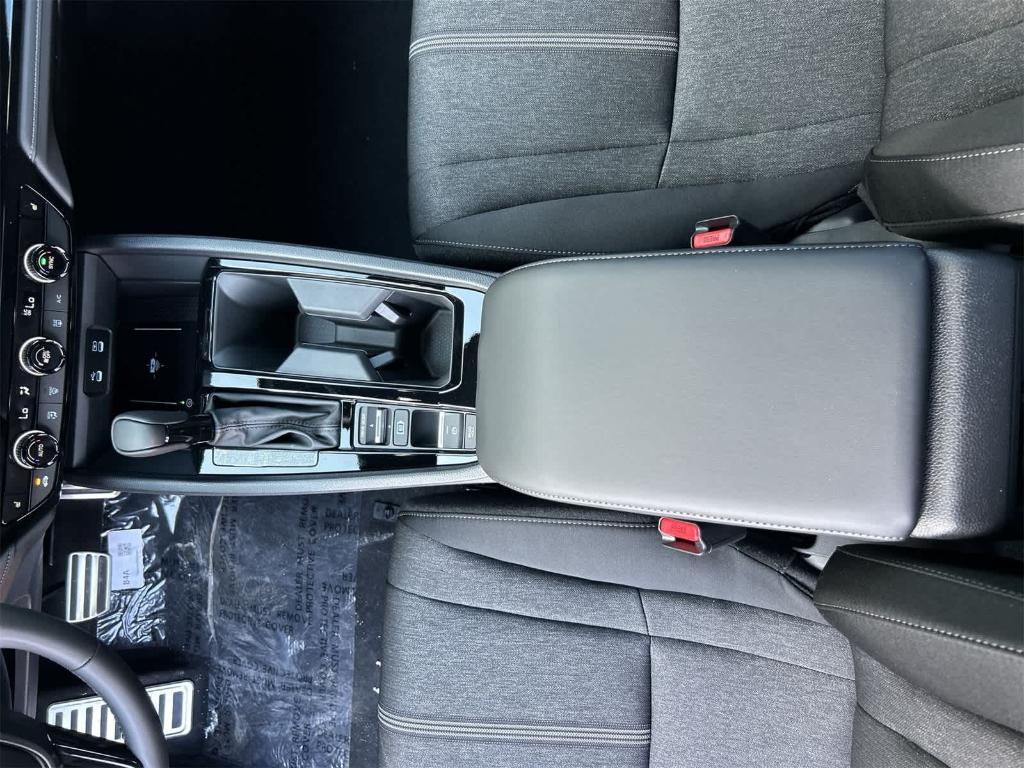 new 2026 Honda Accord Hybrid car, priced at $34,075