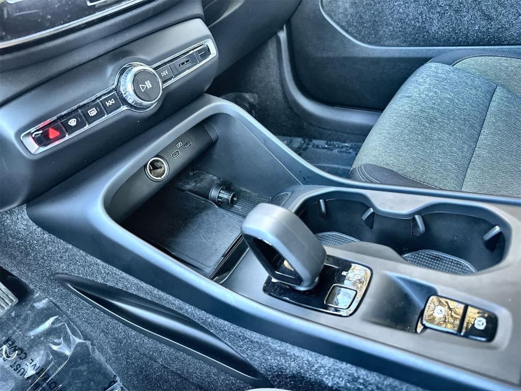 used 2024 Volvo XC40 car, priced at $23,901