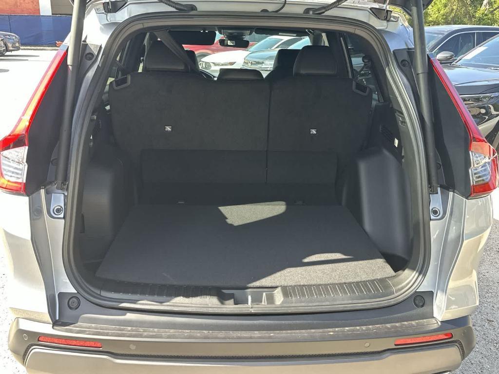 new 2026 Honda CR-V Hybrid car, priced at $38,437