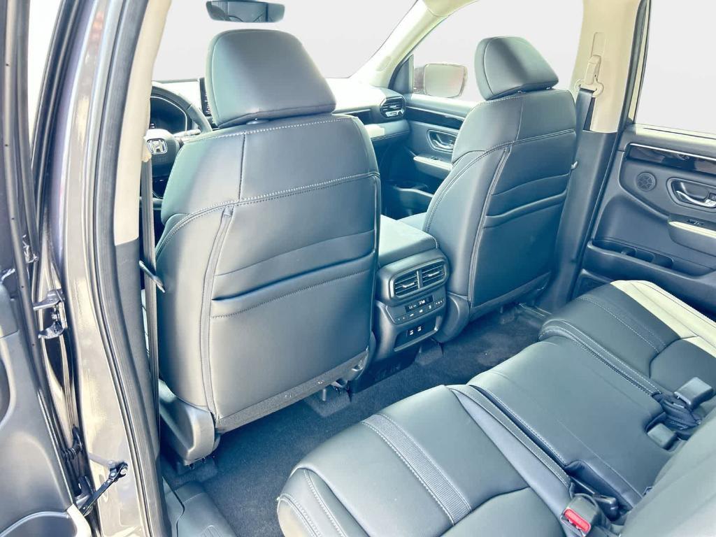 new 2026 Honda Pilot car, priced at $45,422