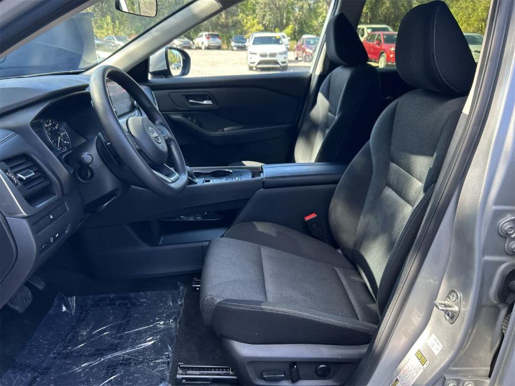 used 2024 Nissan Rogue car, priced at $20,259