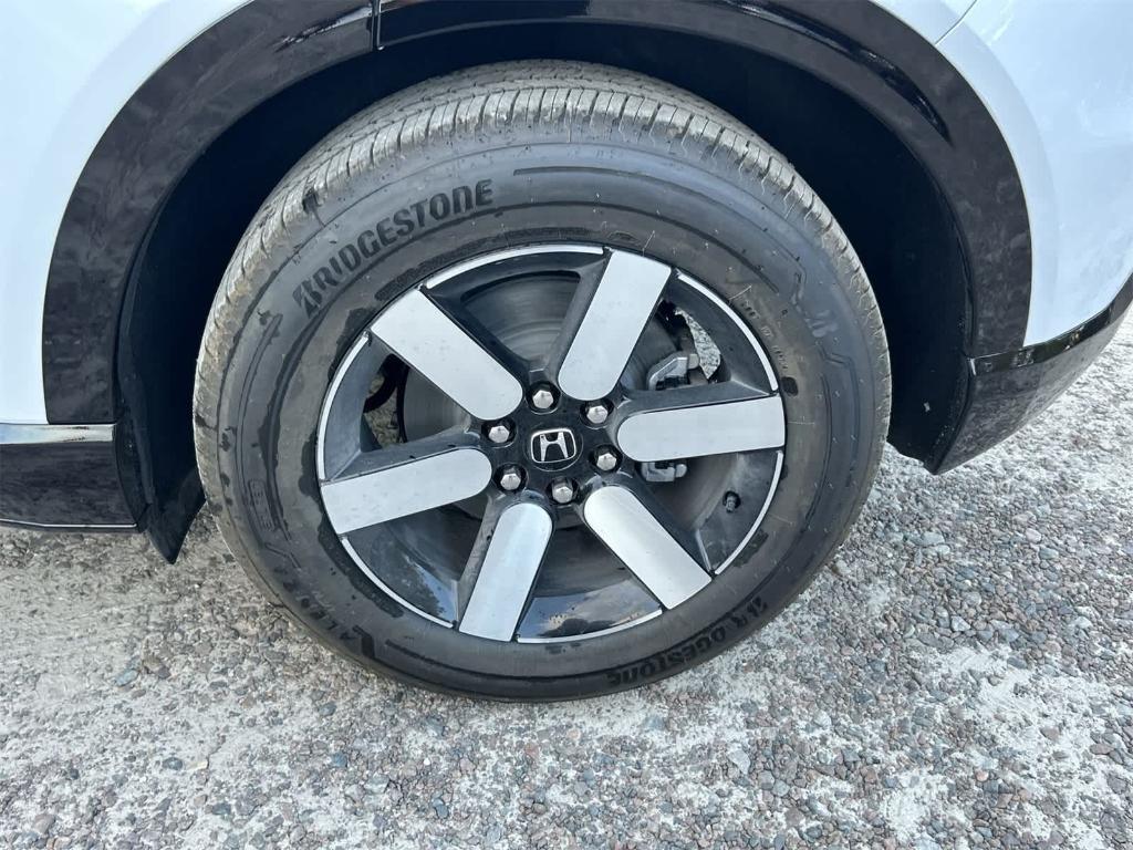 new 2026 Honda Prologue car, priced at $46,603