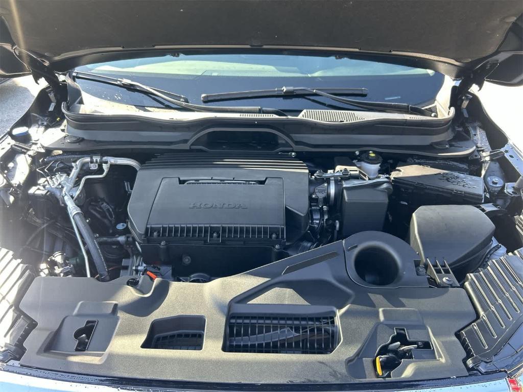 new 2025 Honda Pilot car, priced at $47,807