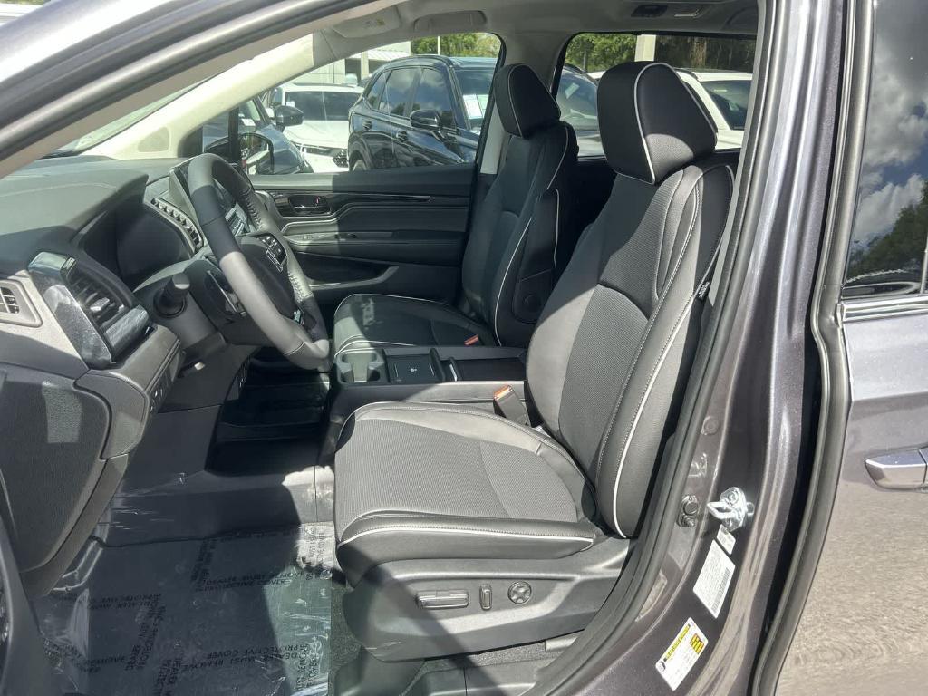 new 2026 Honda Odyssey car, priced at $49,308