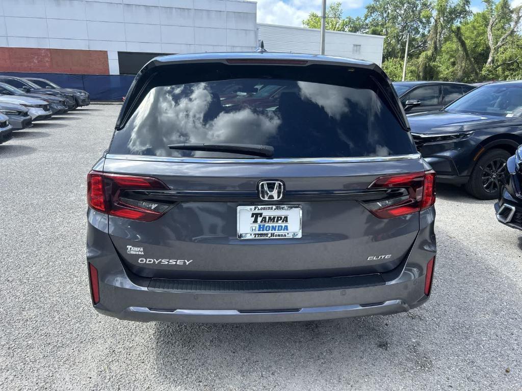 new 2026 Honda Odyssey car, priced at $49,308