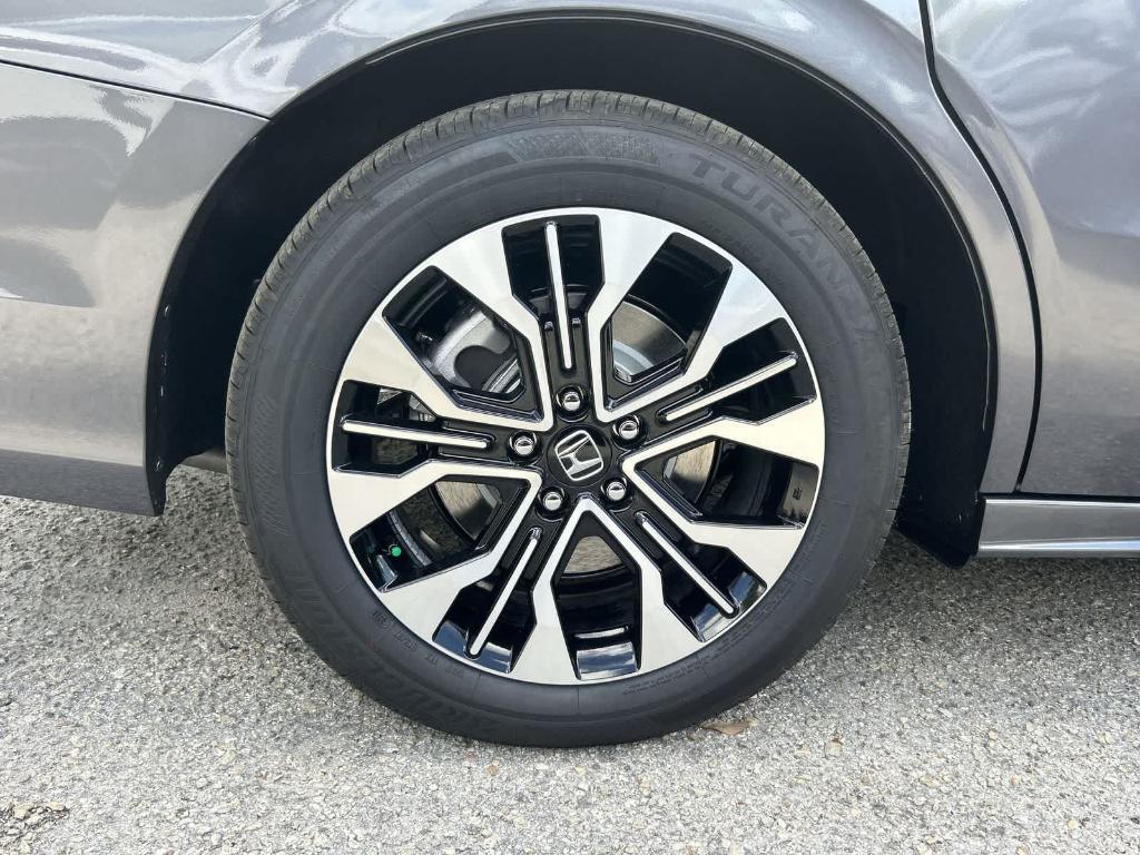 new 2026 Honda Odyssey car, priced at $49,308