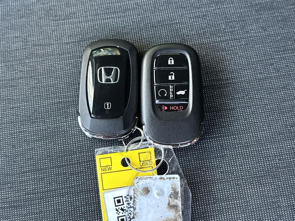 used 2026 Honda Pilot car, priced at $40,771