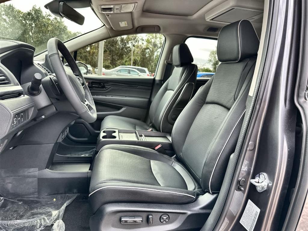 new 2026 Honda Odyssey car, priced at $49,307