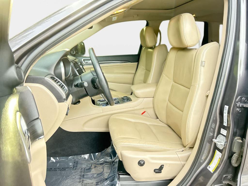 used 2019 Jeep Grand Cherokee car, priced at $18,658