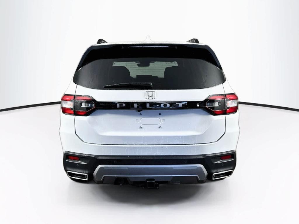 new 2026 Honda Pilot car, priced at $46,470