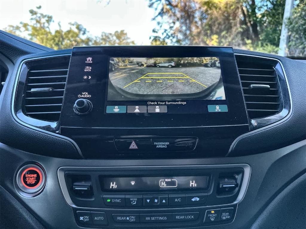 used 2022 Honda Pilot car, priced at $25,453