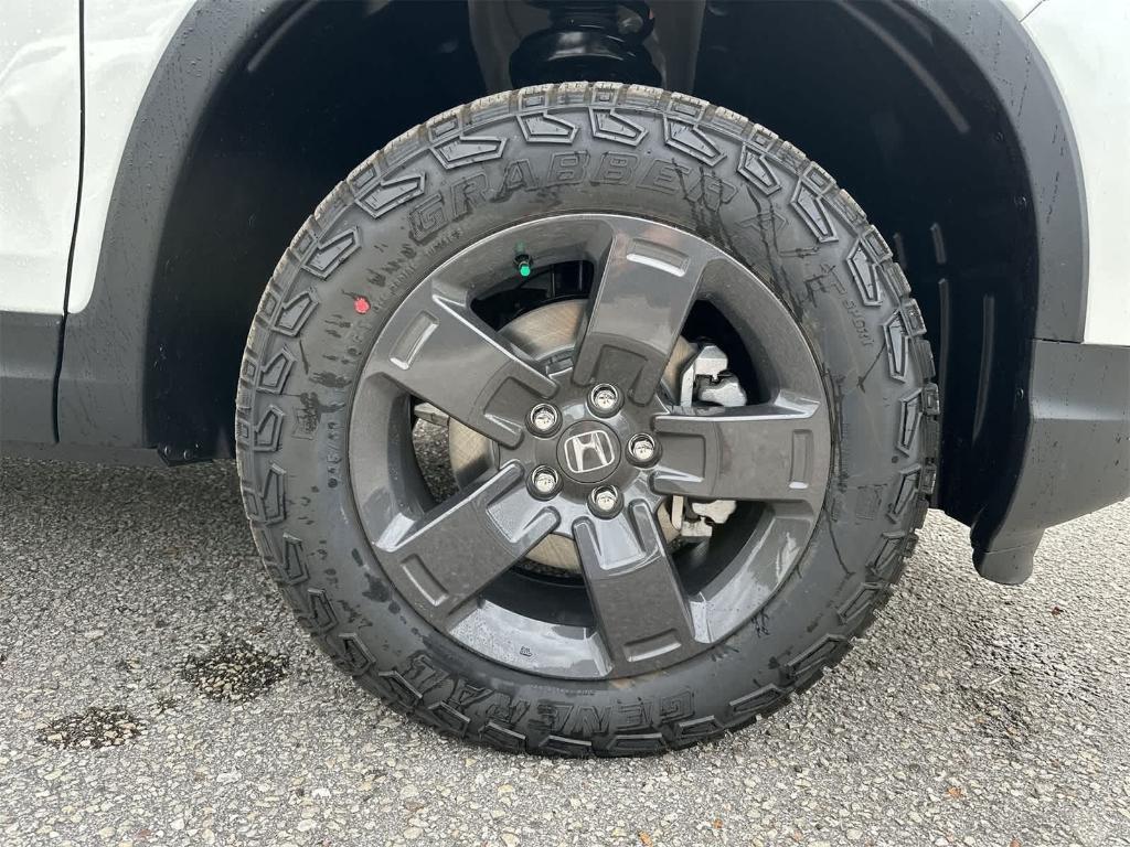 new 2026 Honda Ridgeline car, priced at $43,700