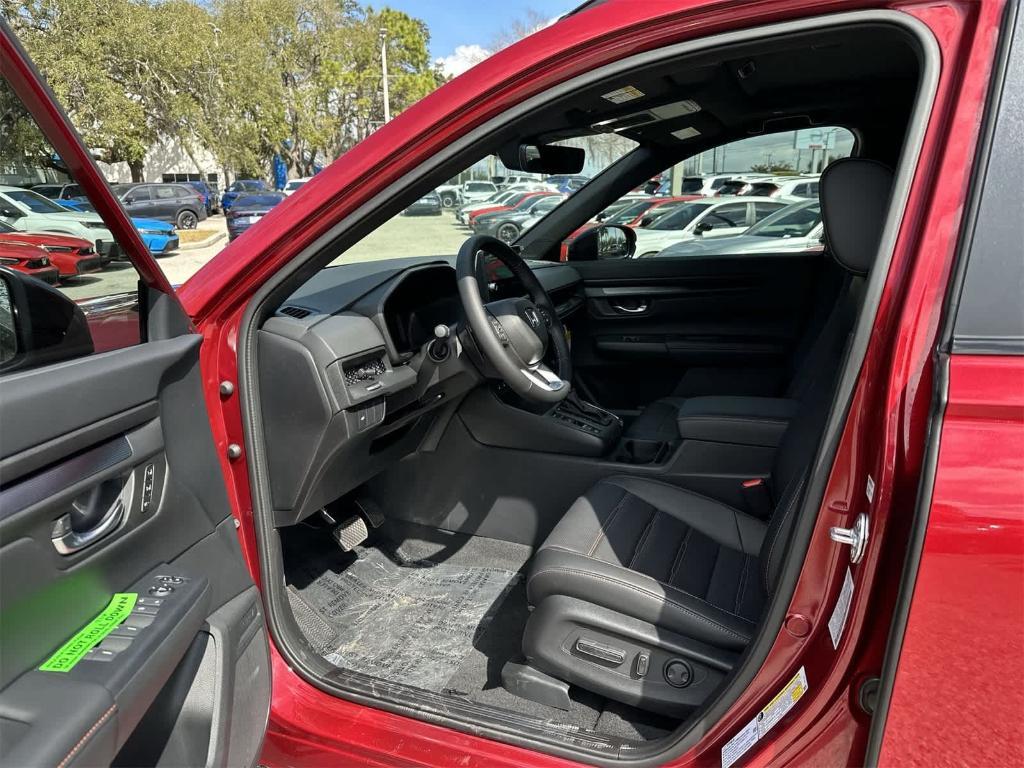 new 2026 Honda CR-V Hybrid car, priced at $38,868