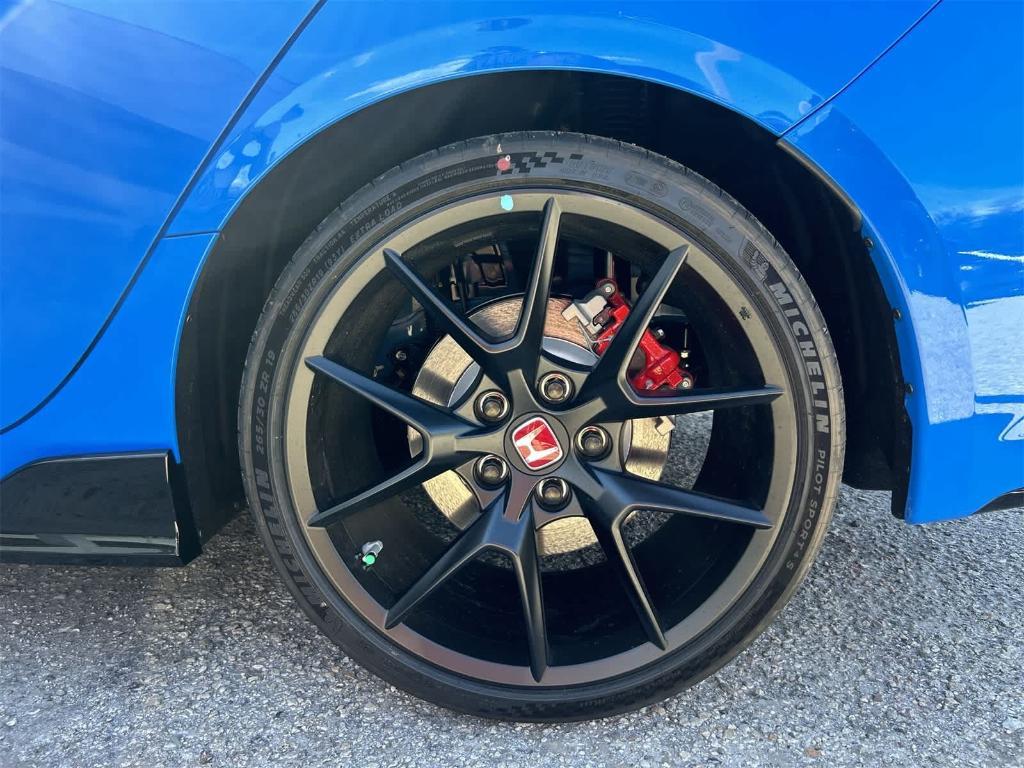 new 2025 Honda Civic Type R car, priced at $47,545