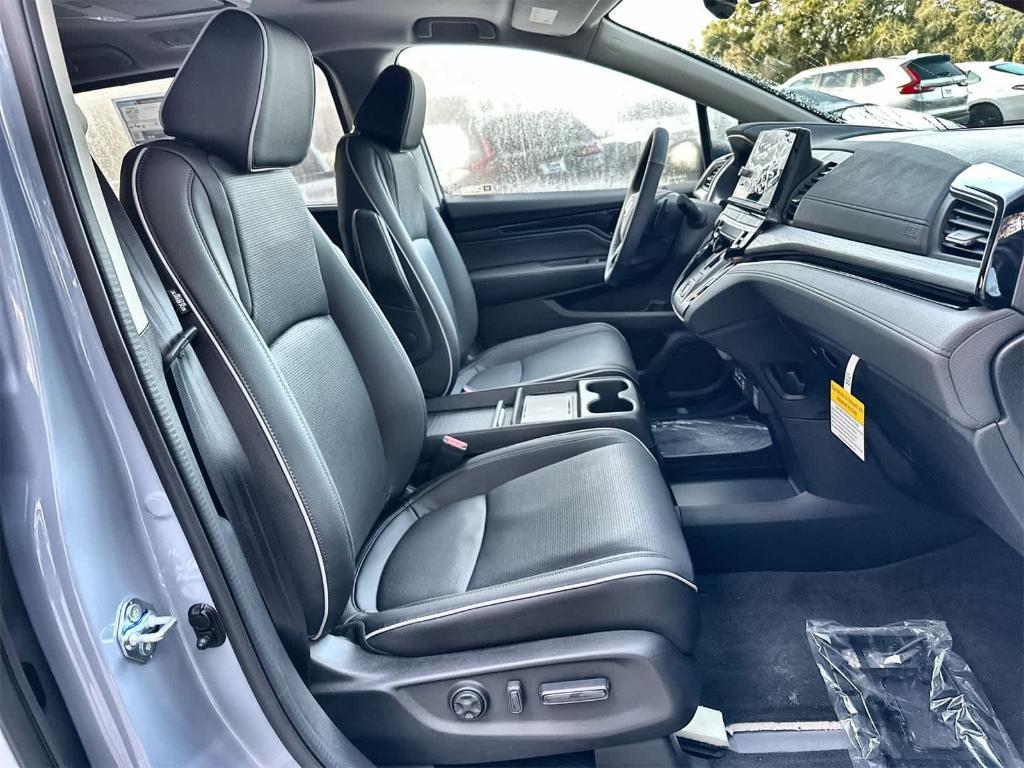new 2026 Honda Odyssey car, priced at $49,734