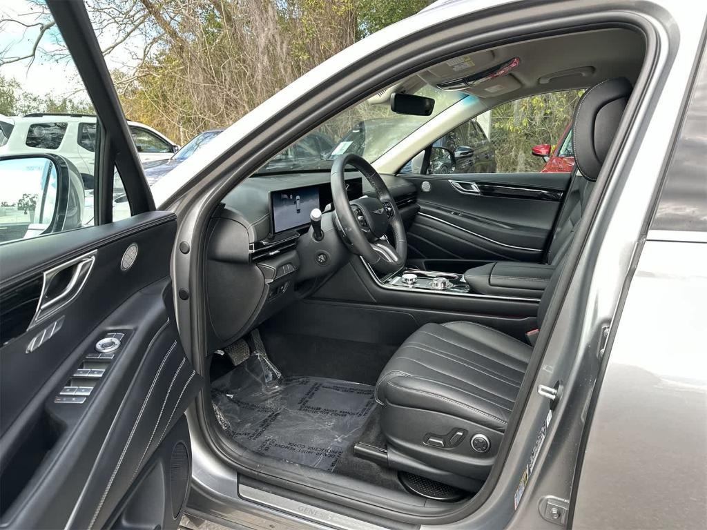 used 2025 Genesis GV80 car, priced at $43,977
