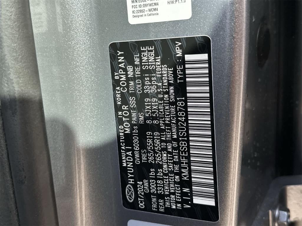 used 2025 Genesis GV80 car, priced at $43,977