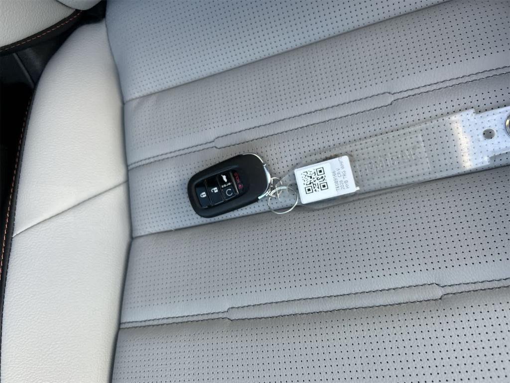 new 2026 Honda CR-V Hybrid car, priced at $41,664