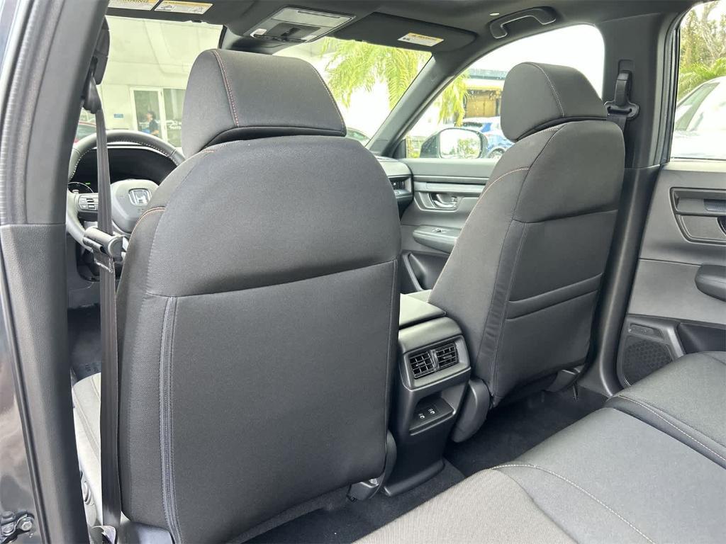 new 2025 Honda CR-V Hybrid car, priced at $34,504