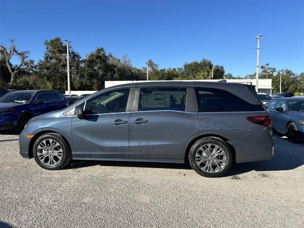 new 2026 Honda Odyssey car, priced at $45,662