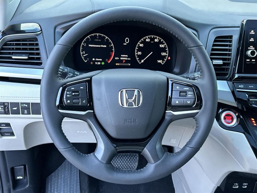 new 2026 Honda Odyssey car, priced at $45,662