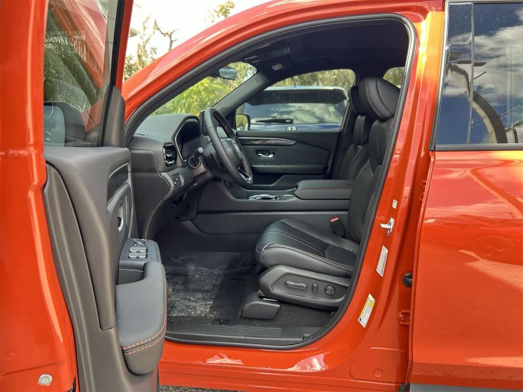 new 2026 Honda Passport car, priced at $50,667