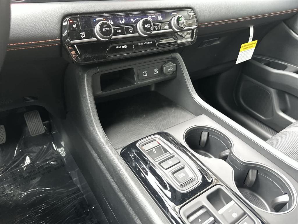 new 2026 Honda Pilot car, priced at $42,008