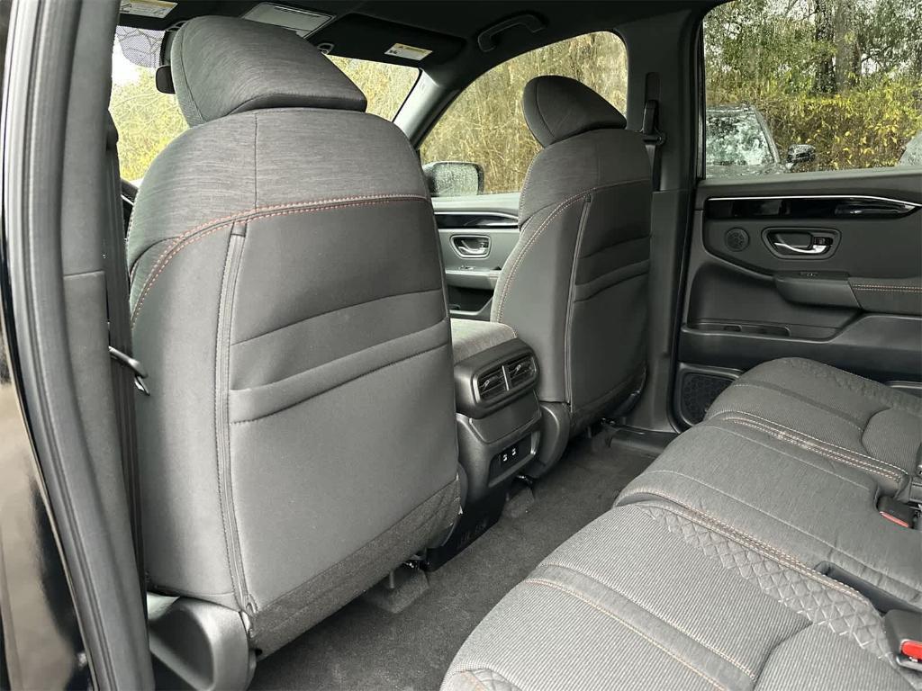 new 2026 Honda Pilot car, priced at $42,008