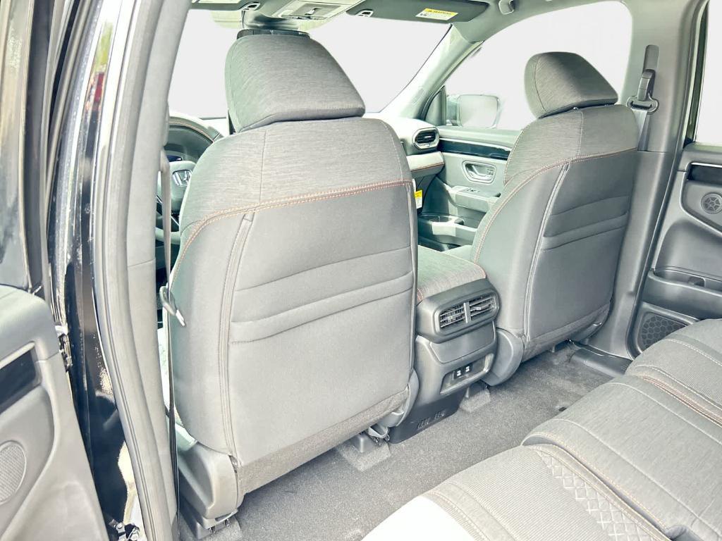 new 2026 Honda Pilot car, priced at $43,889