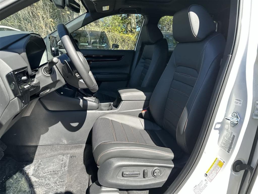 new 2026 Honda CR-V Hybrid car, priced at $41,664