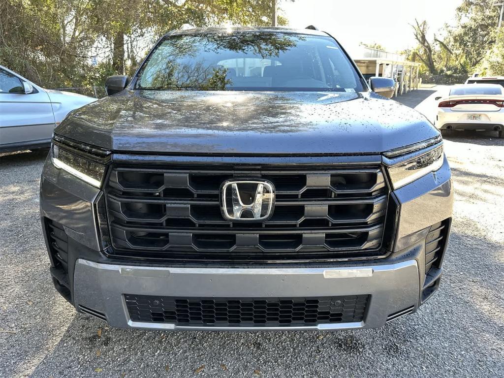 new 2026 Honda Pilot car, priced at $43,544
