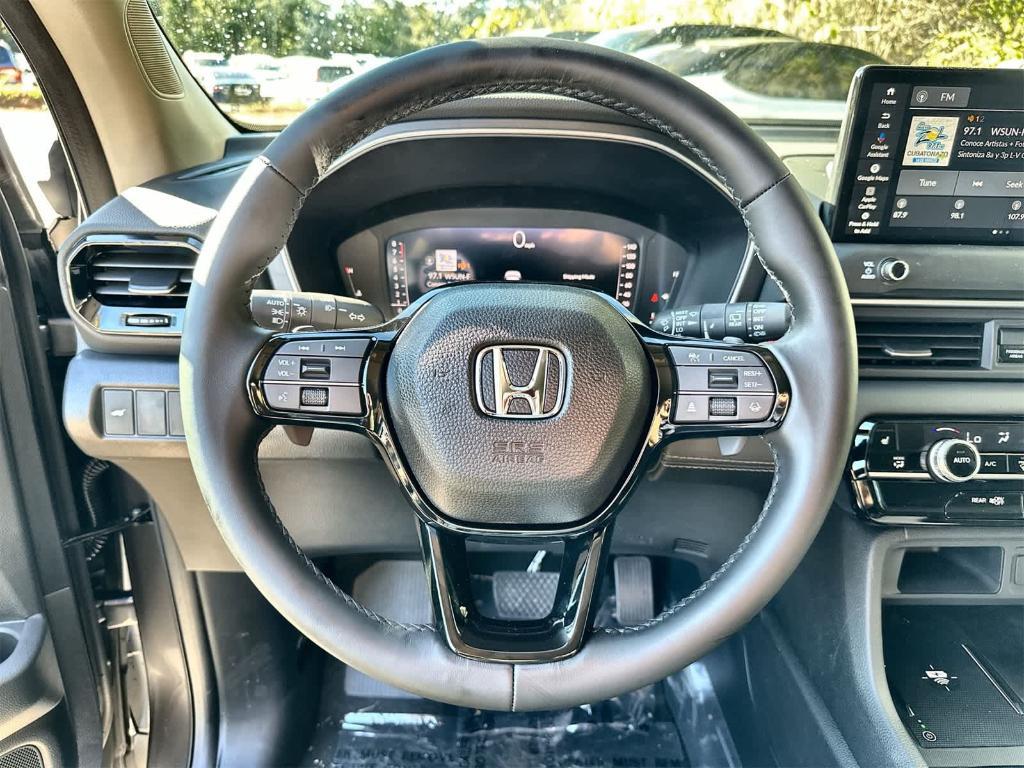 new 2026 Honda Pilot car, priced at $43,544