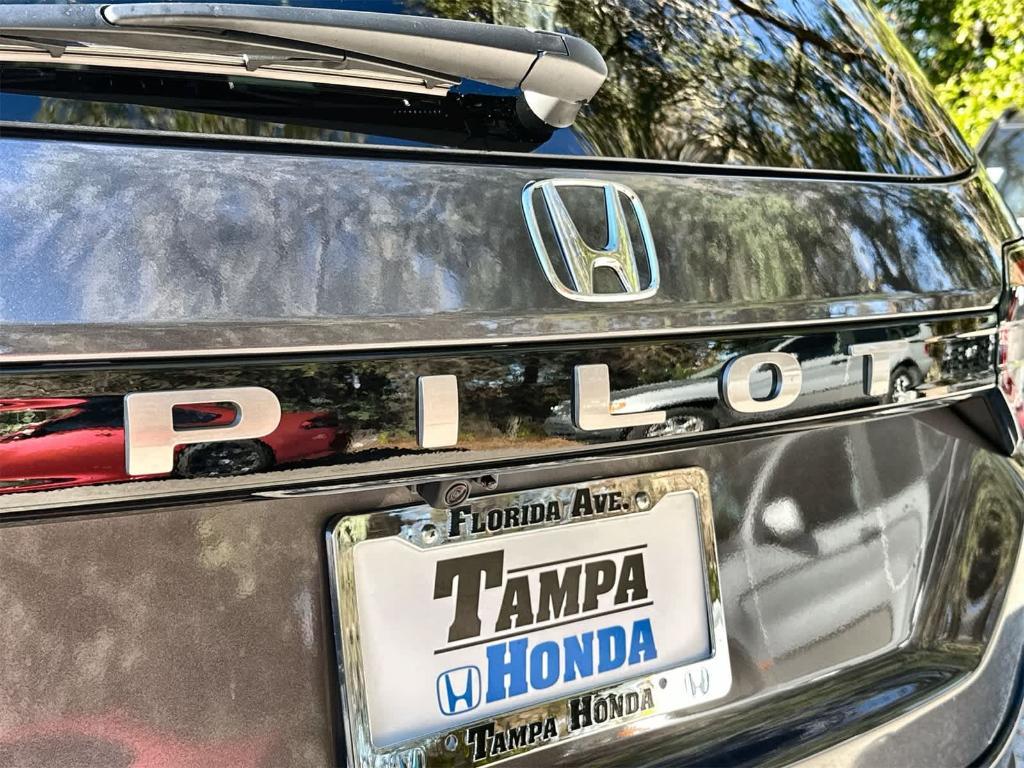 new 2026 Honda Pilot car, priced at $43,544