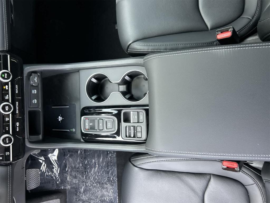 new 2026 Honda Pilot car, priced at $43,544