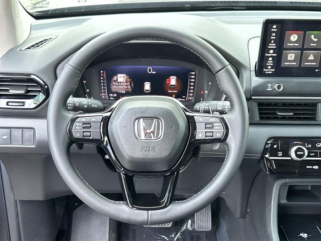 new 2026 Honda Pilot car, priced at $43,544