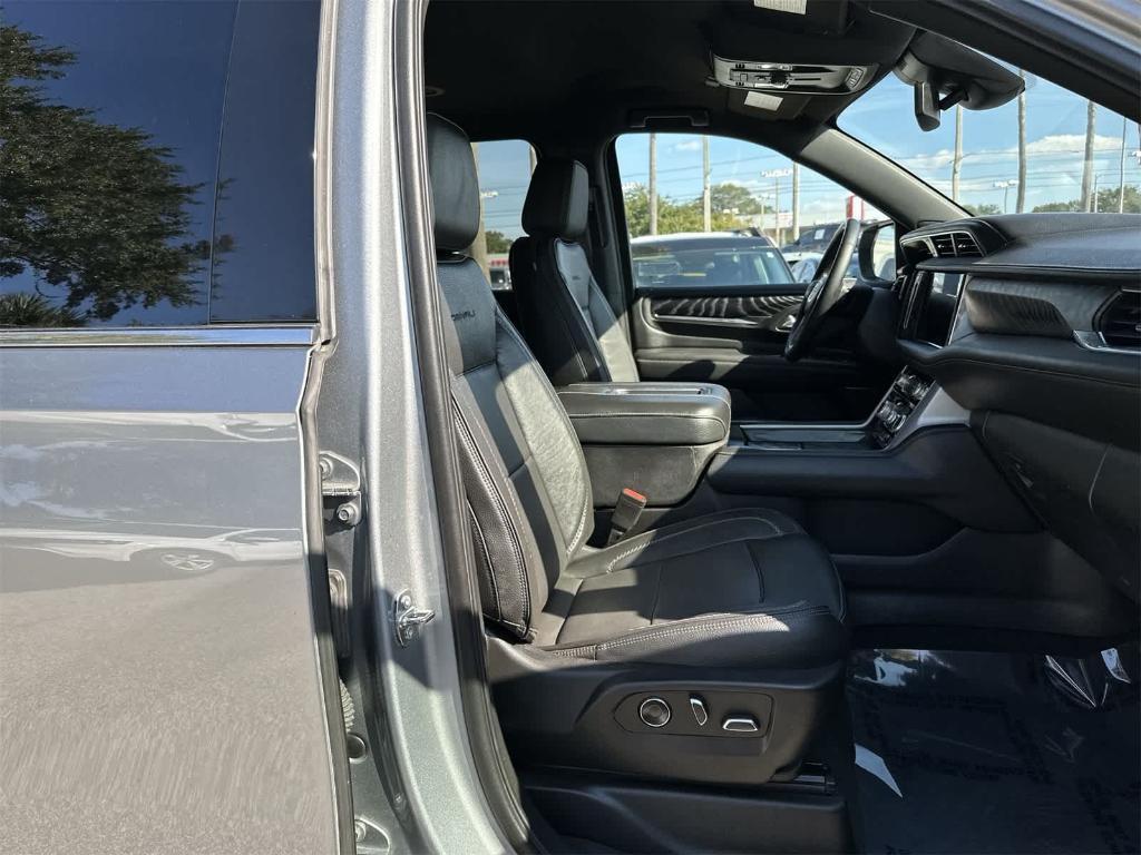 used 2023 GMC Yukon XL car, priced at $64,929