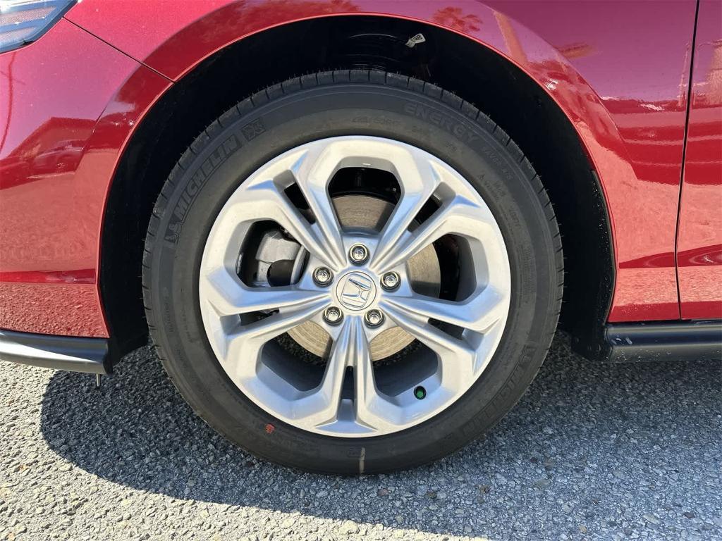 new 2025 Honda Accord car, priced at $28,986