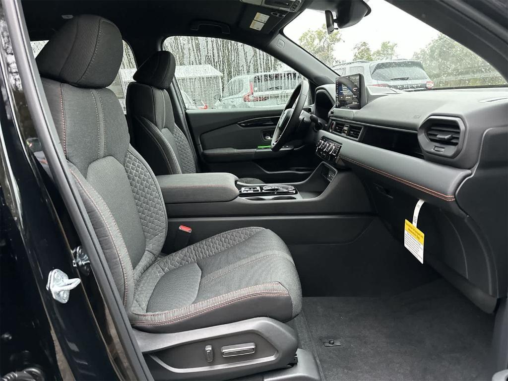 new 2026 Honda Pilot car, priced at $42,008