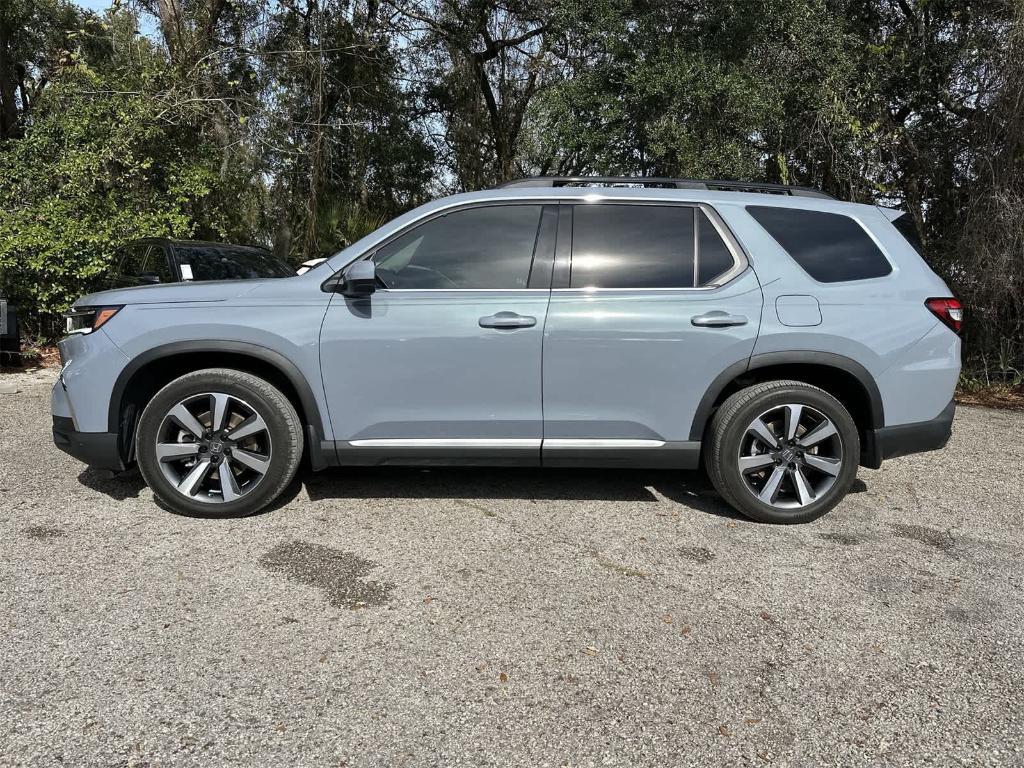 used 2024 Honda Pilot car, priced at $36,877