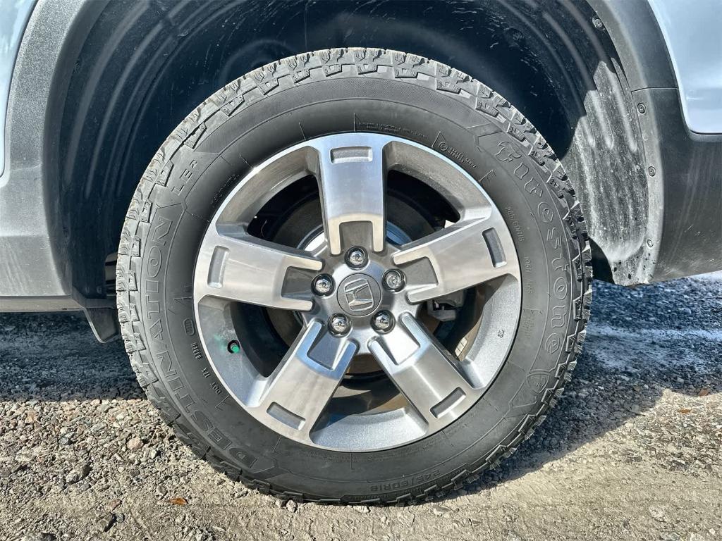 used 2025 Honda Ridgeline car, priced at $36,960