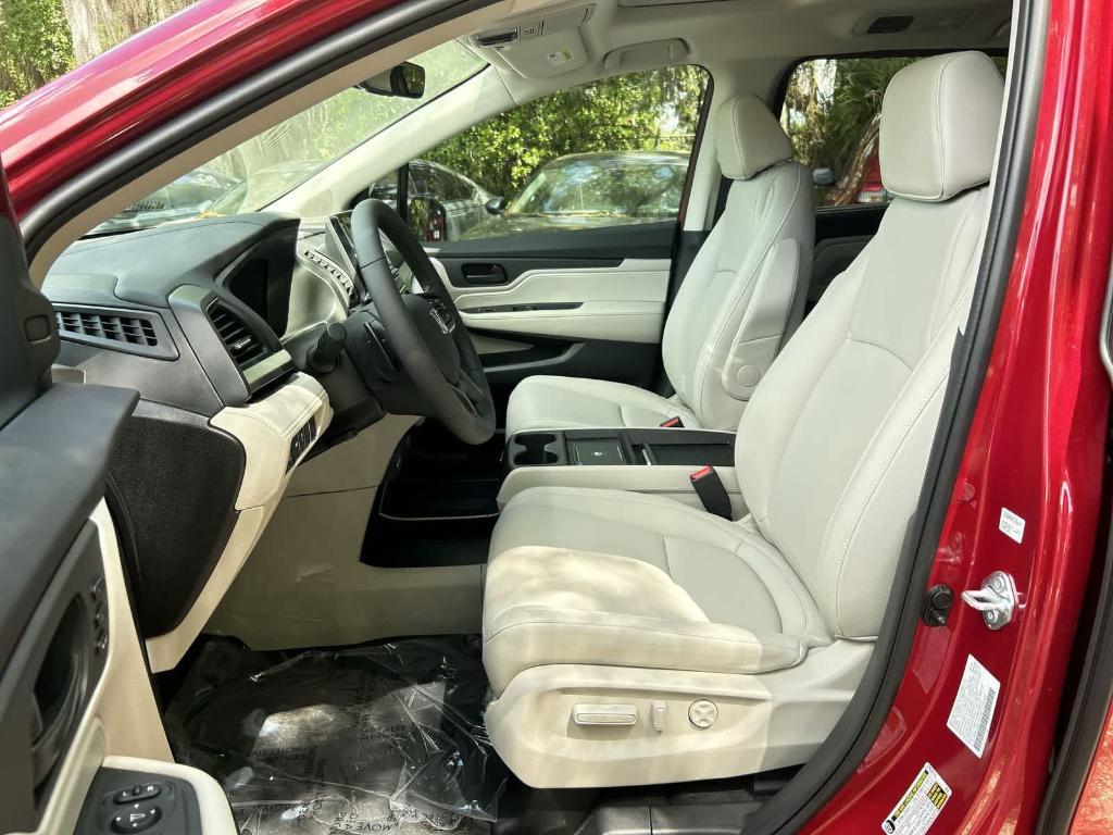 new 2026 Honda Odyssey car, priced at $42,366
