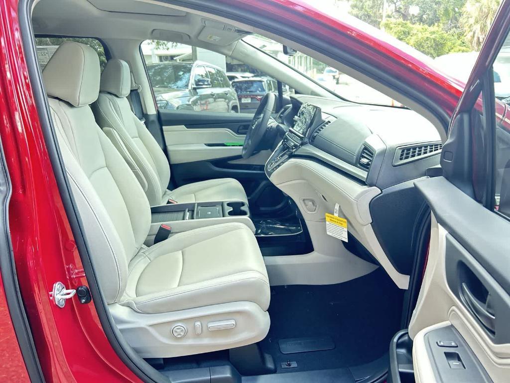 new 2026 Honda Odyssey car, priced at $42,366