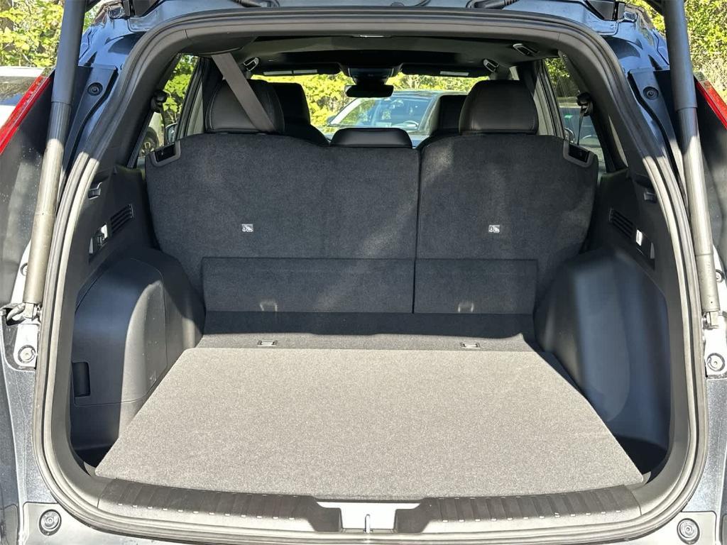 new 2026 Honda CR-V Hybrid car, priced at $39,869