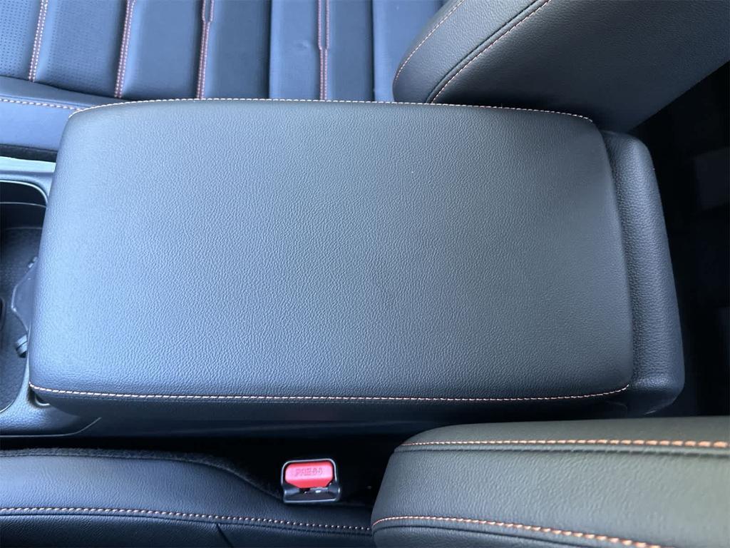 new 2026 Honda CR-V Hybrid car, priced at $39,869